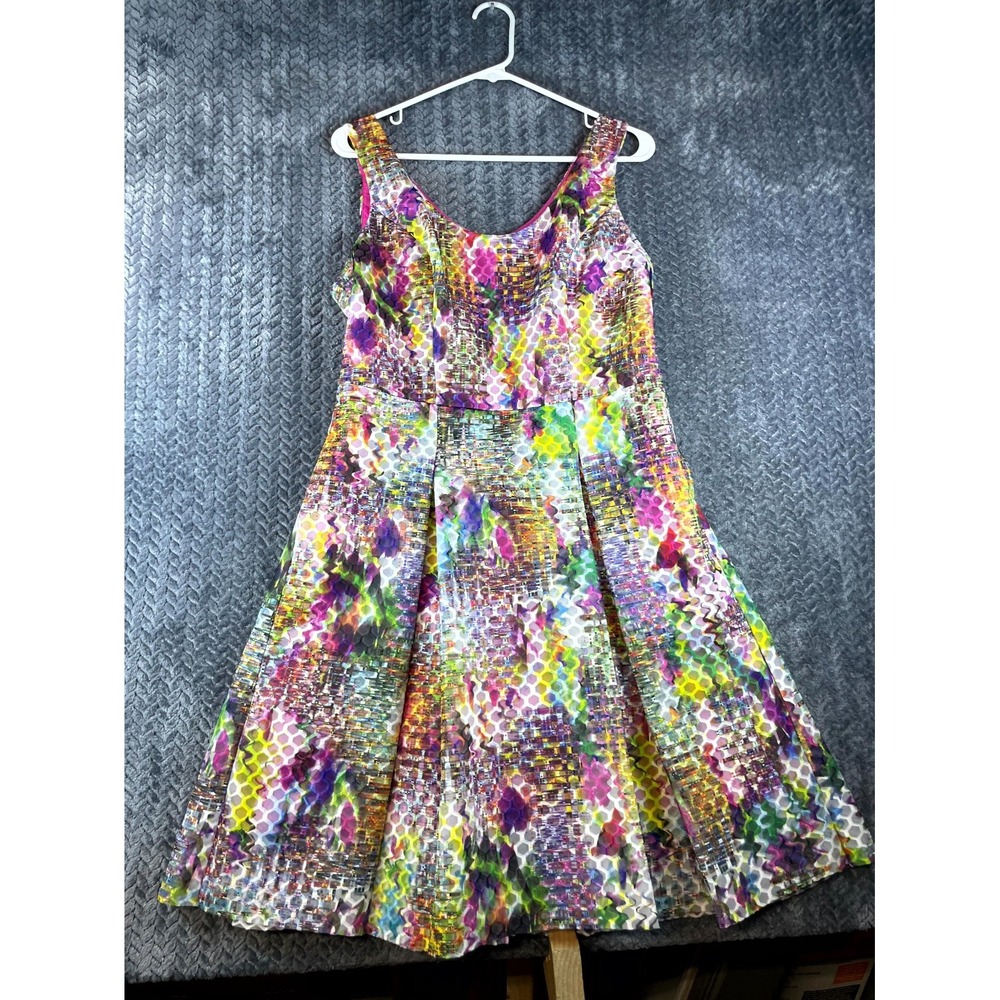New York & Company Fit & Flare Dress Womens 10 Pink Green Honeycomb Pleated